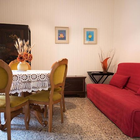 דירות סירמיונה Casa Cristina מראה חיצוני תמונה