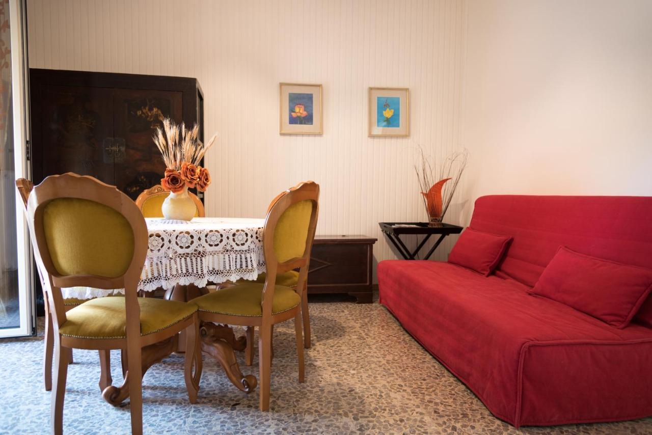 דירות סירמיונה Casa Cristina מראה חיצוני תמונה