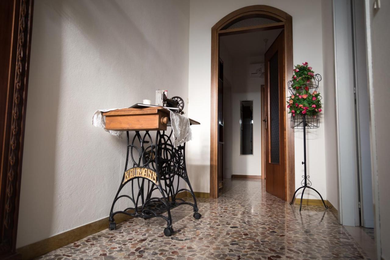 דירות סירמיונה Casa Cristina מראה חיצוני תמונה